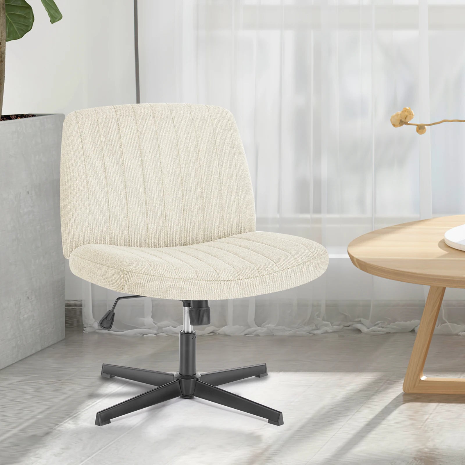 Durable Wide Seat and Cross Legged Office Chair