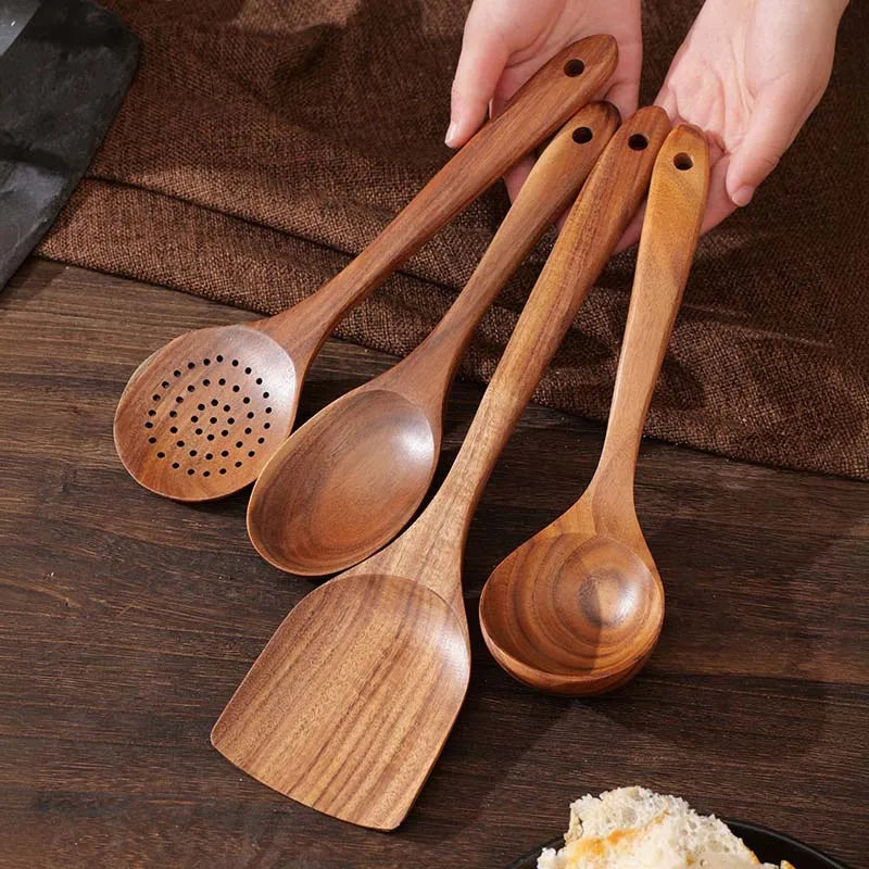 Kitchen Luxury Teak Wood Utensil Set 5-Piece Cooking Ensemble Including Spoons, Server, Scraper & Spatula