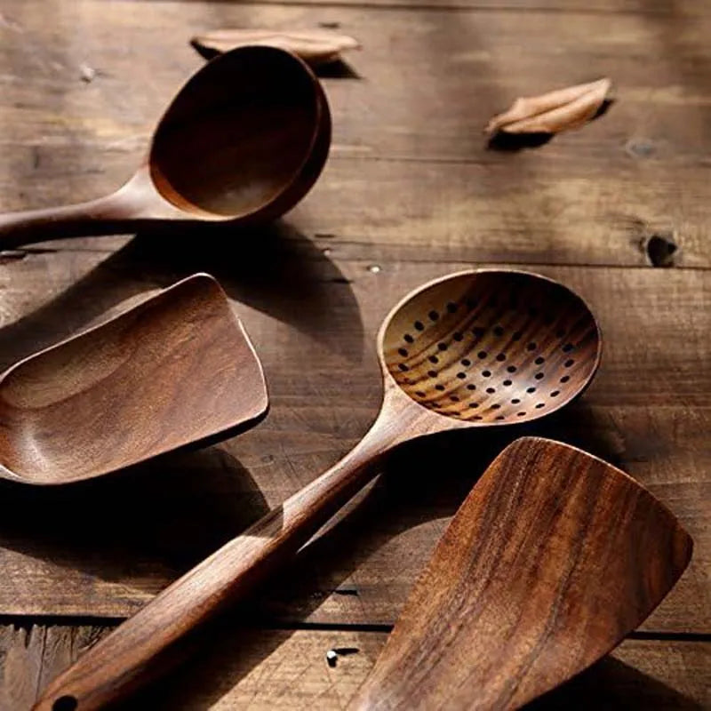 Kitchen Luxury Teak Wood Utensil Set 5-Piece Cooking Ensemble Including Spoons, Server, Scraper & Spatula
