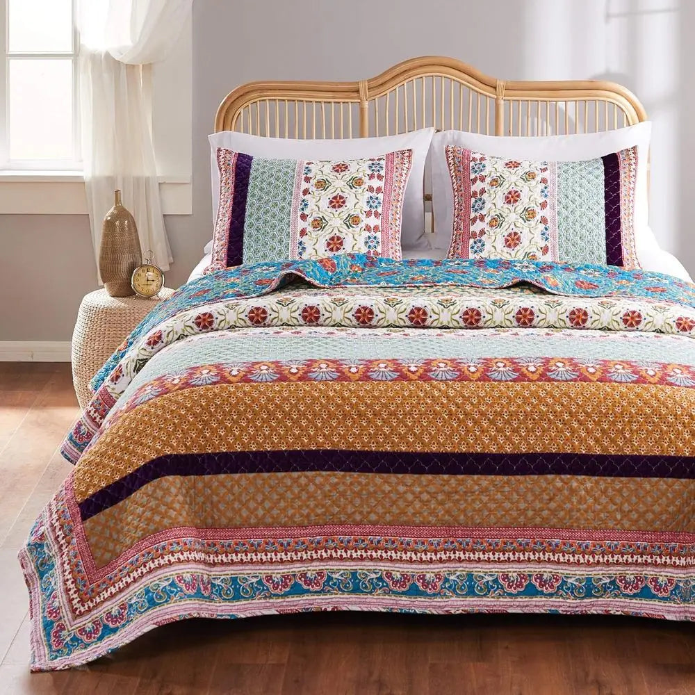 Thalia Style 3-Piece Quilted Bedding Set, King/Cal King, One Set