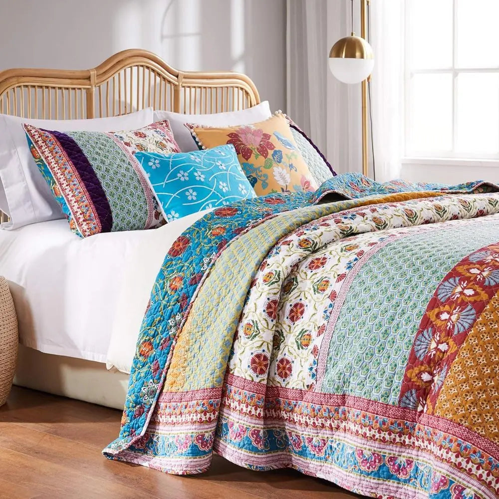 Thalia Style 3-Piece Quilted Bedding Set, King/Cal King, One Set