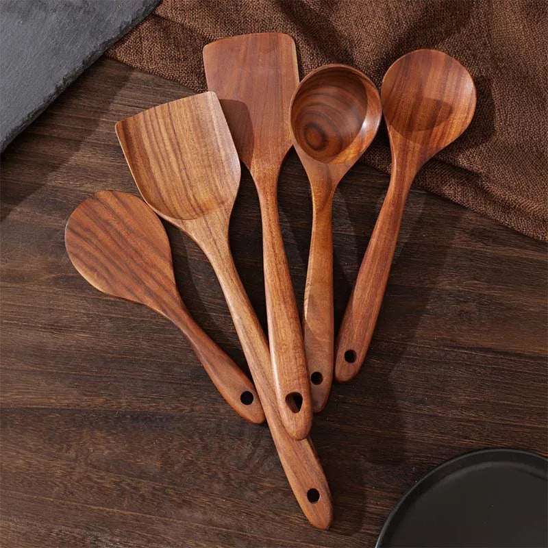 Kitchen Luxury Teak Wood Utensil Set 5-Piece Cooking Ensemble Including Spoons, Server, Scraper & Spatula