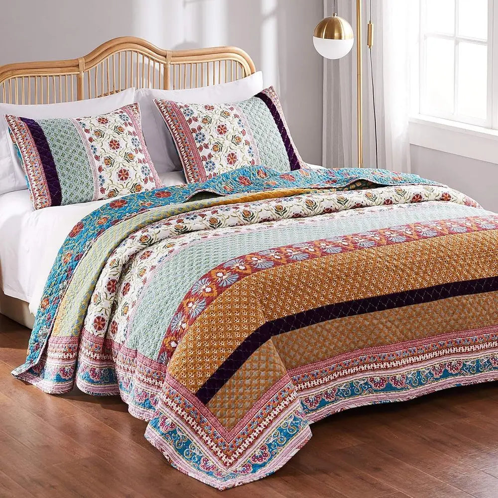 Thalia Style 3-Piece Quilted Bedding Set, King/Cal King, One Set